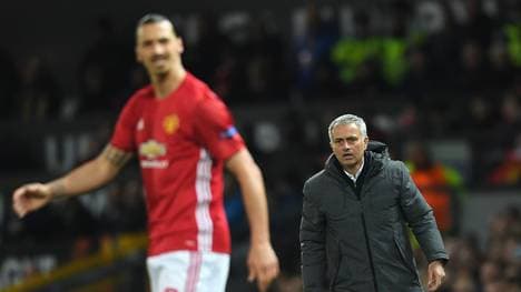 Zlatan Ibrahimovic (l.) könnte bald wieder unter Jose Mourinho bei Manchester United auflaufen