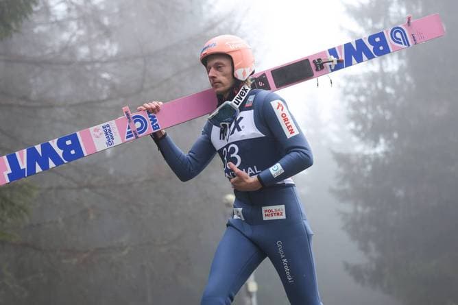 Knall in Polen: Skisprung-Star fehlt in Tournee-Kader