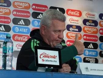 Javier Aguirre, Trainer von Mexiko, beruhigt die Sorgen um die Sicherheit vor den bevorstehenden Testspielen und der FIFA-Weltmeisterschaft 2026, nachdem einige deutsche Behörden Bedenken geäußert hatten.
