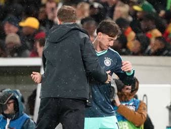 Angelo Stiller gehört in der Bundesliga zu den Top-Mittelfeldspielern. Doch im DFB-Team darf er nur noch ran, wenn die erste Garde fehlt. Liegt der Bundestrainer mit seiner überraschenden Einschätzung richtig?