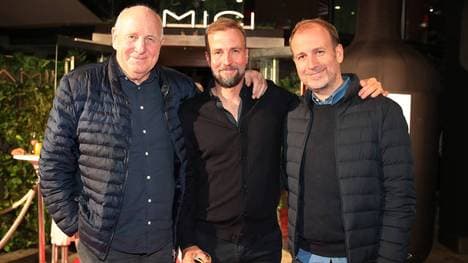 Benjamin Hoeneß (rechts) bekommt eine Beförderung beim FC Bayern