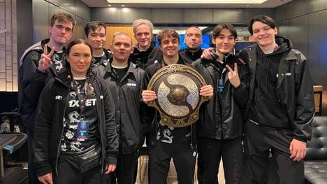 Nach 2021 hat sich Team Spirit erneut die wichtigste Trophäe in Dota 2 geschnappt und die diesjährige Ausgabe des The Internationals gewonnen.
