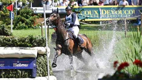 Maj-Jonna Ziebell stürzte mit ihrem Pferd Chiquita