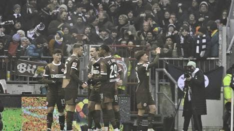 St. Pauli jubelt über das 1:0