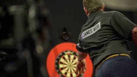 James Wade gewinnt häufig trotz eines niedrigeren Averages