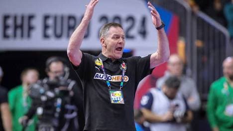 Bundestrainer Alfred Gislason reagiert empfindlich auf Kritik an Juri Knorr