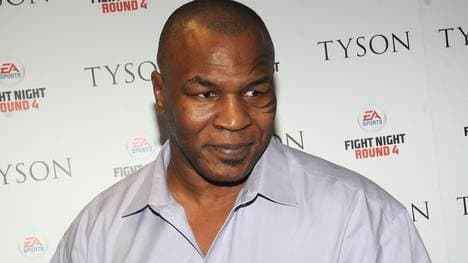 Ein Kumpel von Mike Tyson soll an den Namensrechten des Barca-Stadions interessiert sein