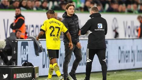 Karim Adeyemi sitzt zunächst auf der Bank des BVB