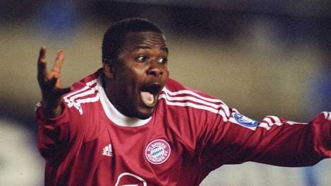 Samuel Kuffour erzielt im Weltpokalfinale in Tokio 2001 das Siegtor