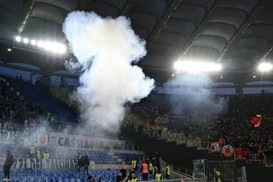 Verbot von Auswärtsfans bei vier Klubs