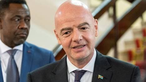 Gianni Infantino lobt die Entwicklung in Katar