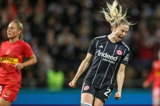 Eintracht-Frauen auf Halbfinal-Kurs