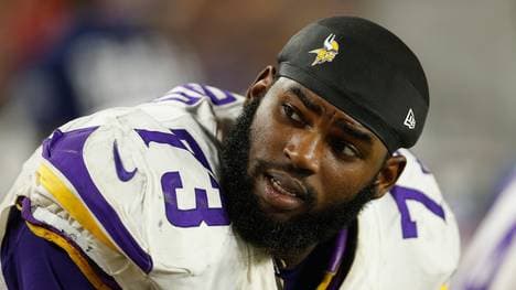 Sharrif Floyd strebt eine Klage im Umfang von 180 Millionen US-Dollar an