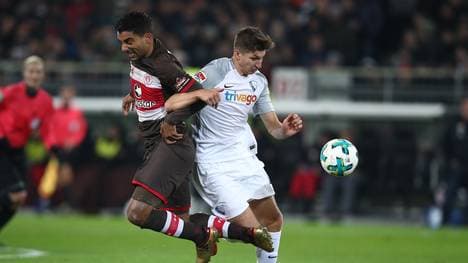 Vitaly Janelt (r.) spielte zuletzt auf Leihbasis für Bochum