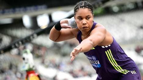Yemisi Mabry in Brüssel