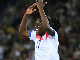 EM-Heldin bleibt in Brighton