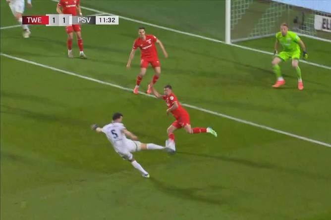 Traumvolley von Ex-Bayern-Profi