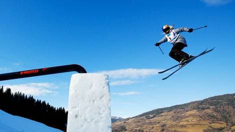 Lisa Zimmermann springt bei der Freestyle-WM in Kreischberg