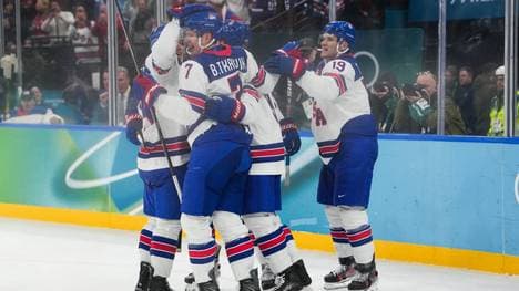 Die USA sind Kanada ins Eishockey-Finale gefolgt