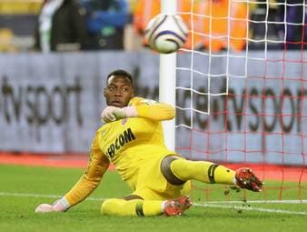 Monaco-Torwart entscheidet Elfer-Krimi