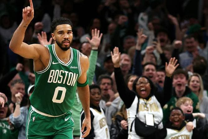 Superstar gibt umjubeltes Comeback