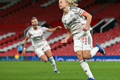 Halbfinale? Formstarke Bayern auf Kurs