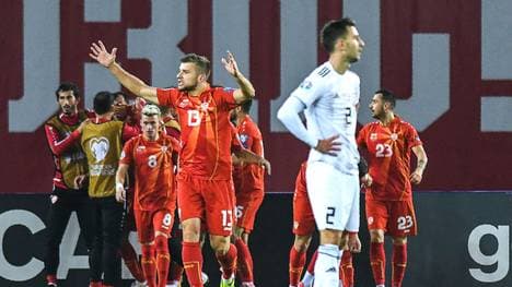 Die Spieler von Nordmazedonien schaffen den Sprung zur EM