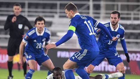 Edin Dzeko und Miralem Pjanic kritisieren ihren eigenen Verband