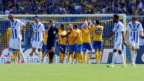 Eintracht Braunschweig gegen Karlsruher SC