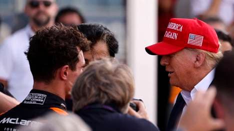 Donald Trump (r.) im Gespräch mit Lando Norris