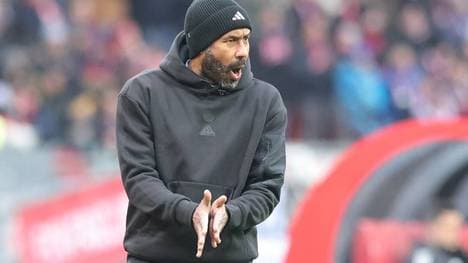 Daniel Thioune ist Trainer von Düsseldorf