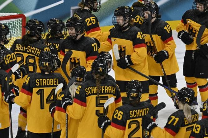 Auftaktsieg für deutsche Eishockey-Frauen