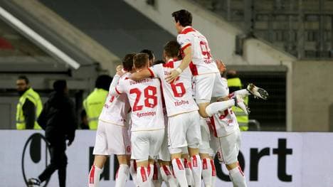 Fortuna Duesseldorf v SV Sandhausen - Second Bundesliga