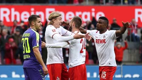 Jhon Córdoba (r.) sorgte für das 2:0 gegen Freiburg