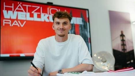 Van den Berg unterschreibt für fünf Jahre in Köln