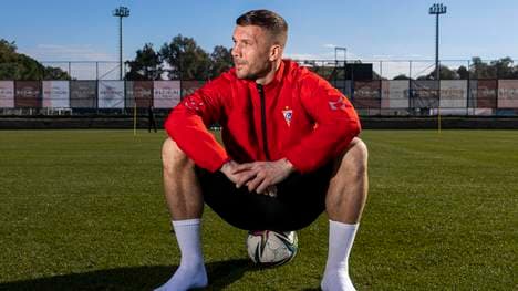 Lukas Podolski hat sportliche Ziele in Polen - das TV muss offenbar warten