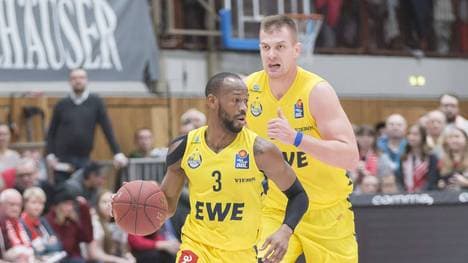 BBL: Wettbewerbsverzerrung? Oldenburg reagiert auf Vorwürfe aus Bremerhaven , William Cummings (mit Ball) gehört zu den Leistungsträgern bei den EWE Baskets Oldenburg