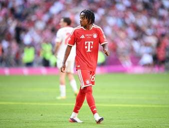 Wisdom Mike verlässt wohl den FC Bayern. Den 17 Jahre alten Flügelspieler soll es nach Belgien ziehen. 