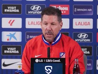 Diego Simeone spricht vor dem Spiel gegen Real Madrid über die Fähigkeiten von Real-Trainer Álvaro Arbeloa. Außerdem spricht er von der Begeisterung der Fans über das Stadtderby.