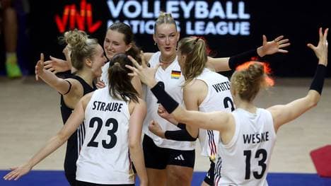 Die DVV-Frauen wahren ihre Chance auf das Final Eight