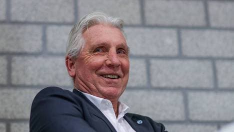 Klaus Fischer rechnet nicht mit einem einfachen Wiederaufstieg von Schalke 04
