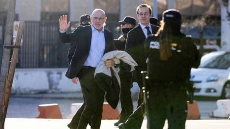 Luis de la Fuente vor dem Gericht