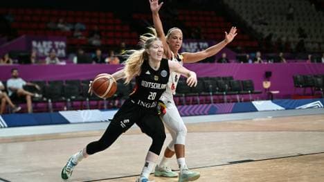 Portland wählt Frieda Bühner (v.) aus