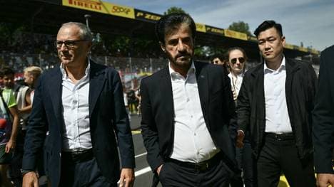 Alter und neuer Präsident: Mohammed Ben Sulayem (M.)