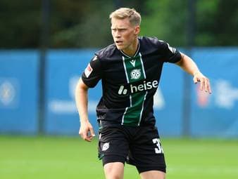 Dynamo Dresden holt Sterner zurück