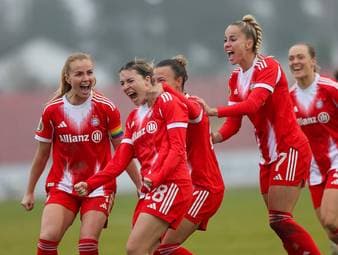 Bayern-Frauen souverän - 17 Jahre altes Talent feiert Debüt