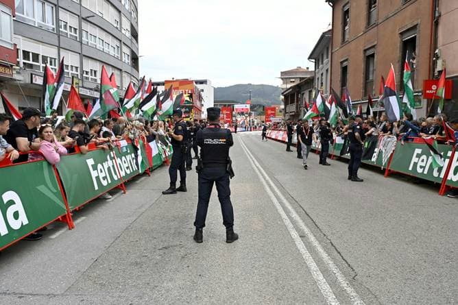 Großes Polizeiaufgebot bei der Vuelta