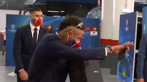 Neymar legte vor dem Finale eine Tanzeinlage hin