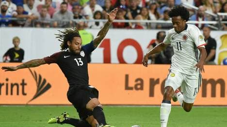 Jermaine Jones (links) zieht es in der kommenden Saison nach Kalifornien