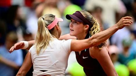 Im Achtelfinale: Mirra Andrejewa (r.)
